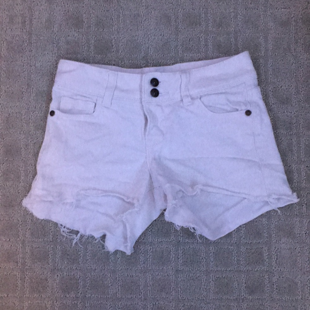 Delia’s white jean shorts (Bailey)